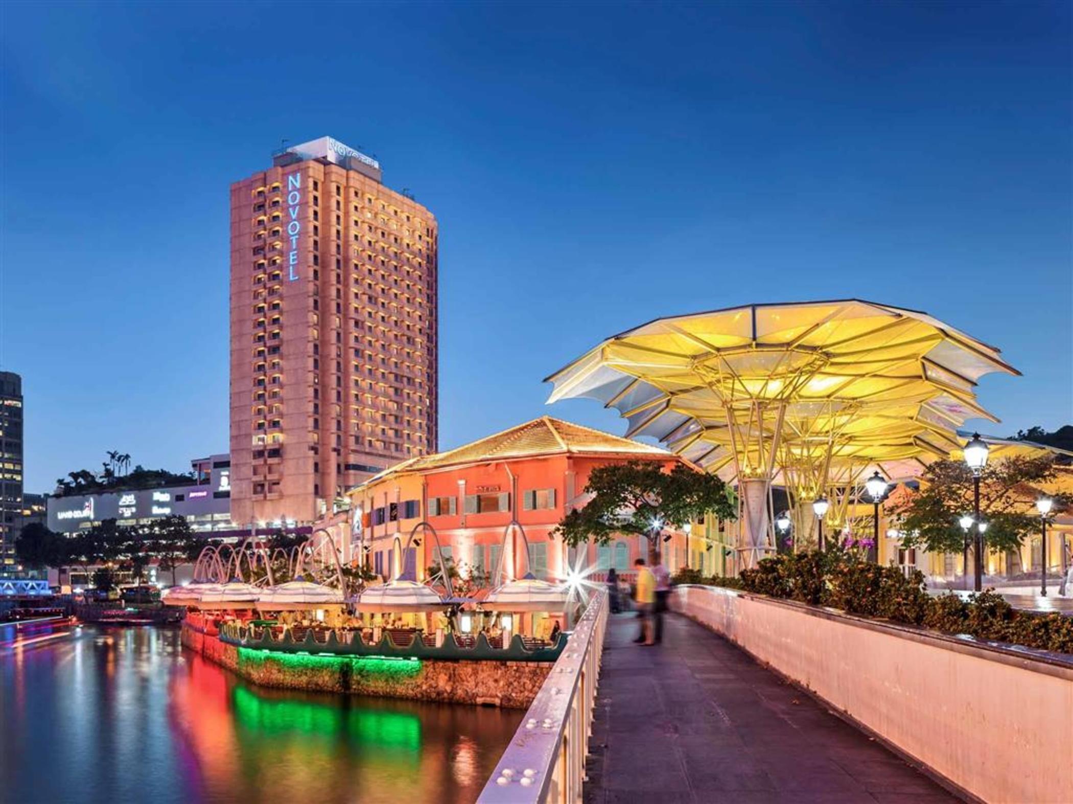 Novotel Clarke Quay Singapore Ngoại thất bức ảnh